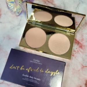 Don’t be Afraid to Dazzle Contour and Highlight duo by Tarte.
